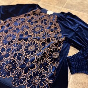 Umgee Navy Blue Velvet Floral Crochet Lace Long Sleeve Smocked Top K8952 Medium